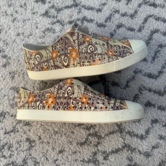 Disney x Native Patterned Slip-On Shoes Moana Size 5 Women’s - Picture 7 of 9